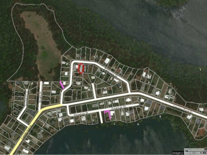 16 PATTERSON, Russell Island QLD 4184