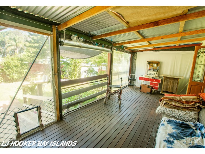 60 Lea Weena Avenue, Russell Island QLD 4184
