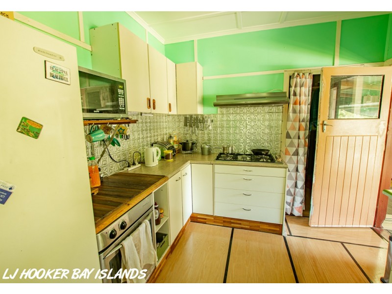 60 Lea Weena Avenue, Russell Island QLD 4184