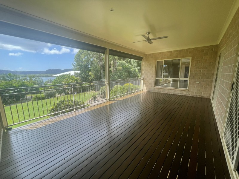 5 Jasper Street, Russell Island QLD 4184
