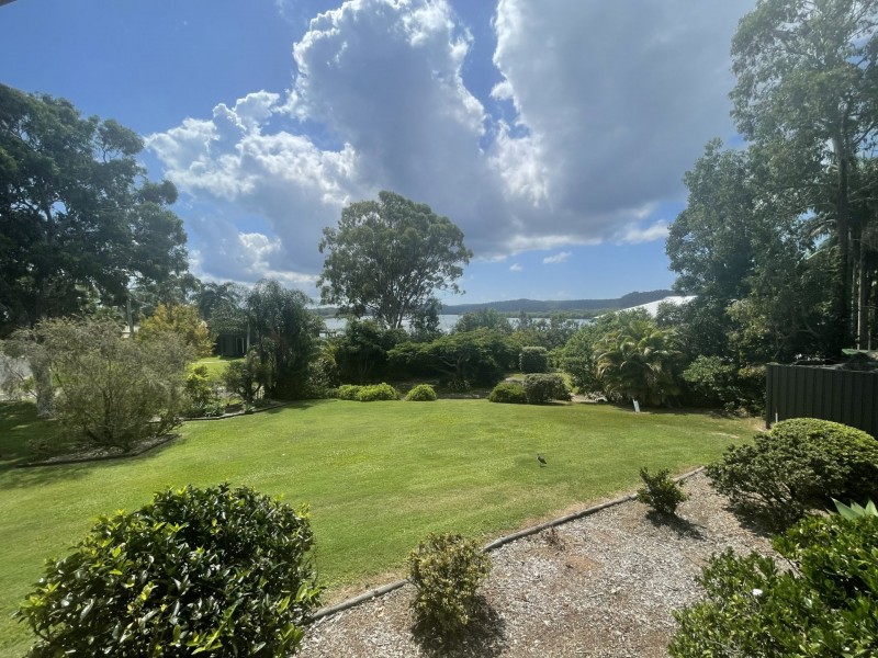 5 Jasper Street, Russell Island QLD 4184