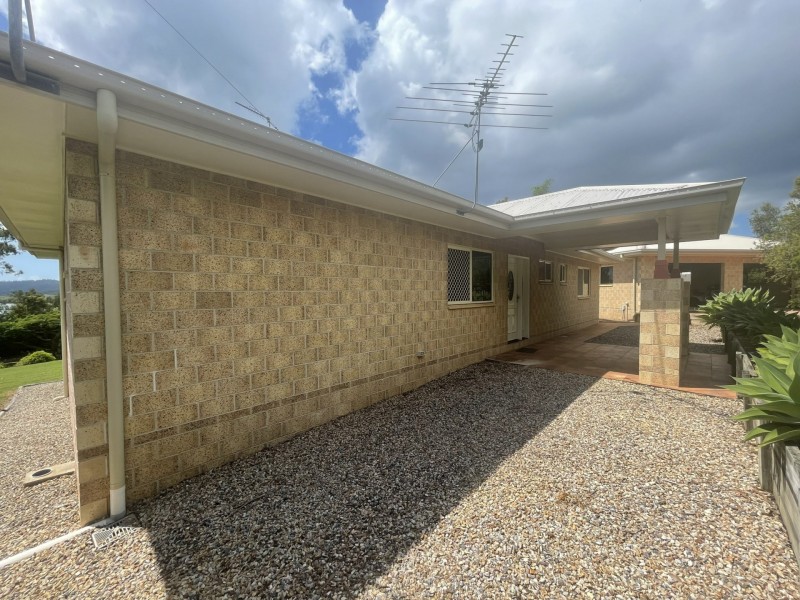 5 Jasper Street, Russell Island QLD 4184