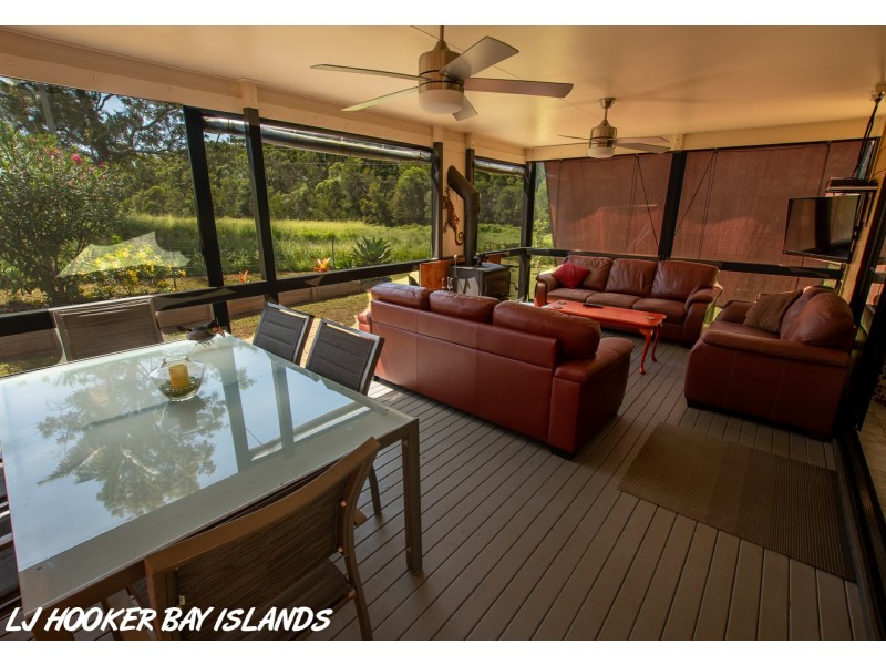9 Carnation Court, Russell Island QLD 4184