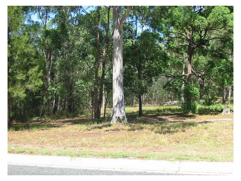 26 Channel Street, Russell Island QLD 4184