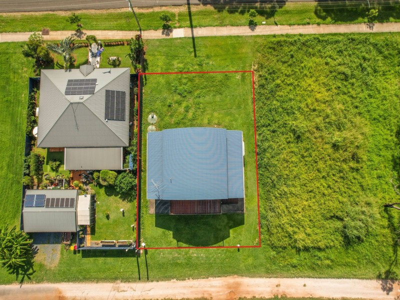 5 ZEPHYR STREET, Russell Island QLD 4184
