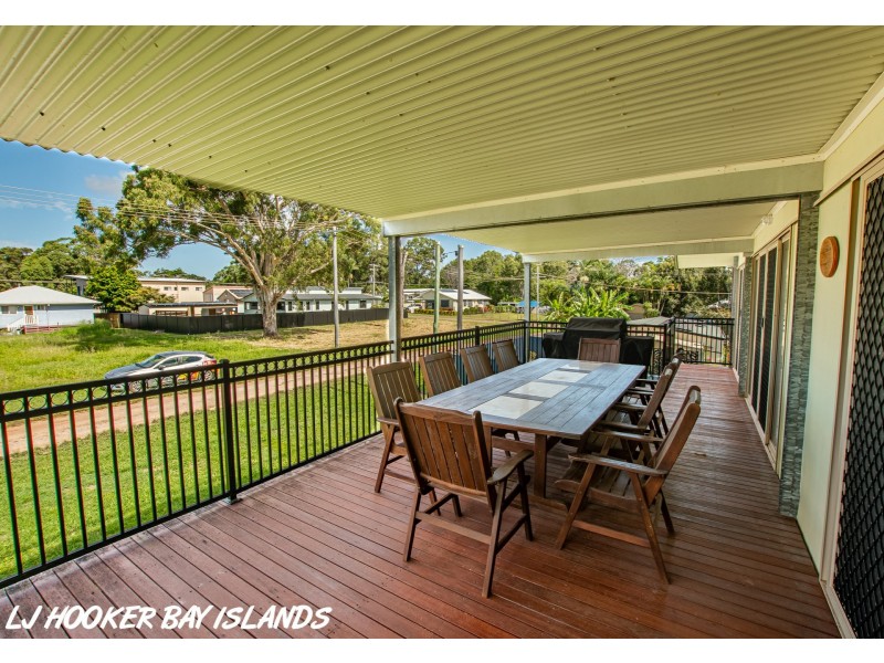 5 ZEPHYR STREET, Russell Island QLD 4184