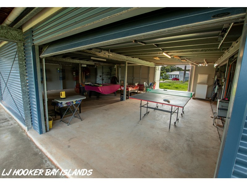 5 ZEPHYR STREET, Russell Island QLD 4184