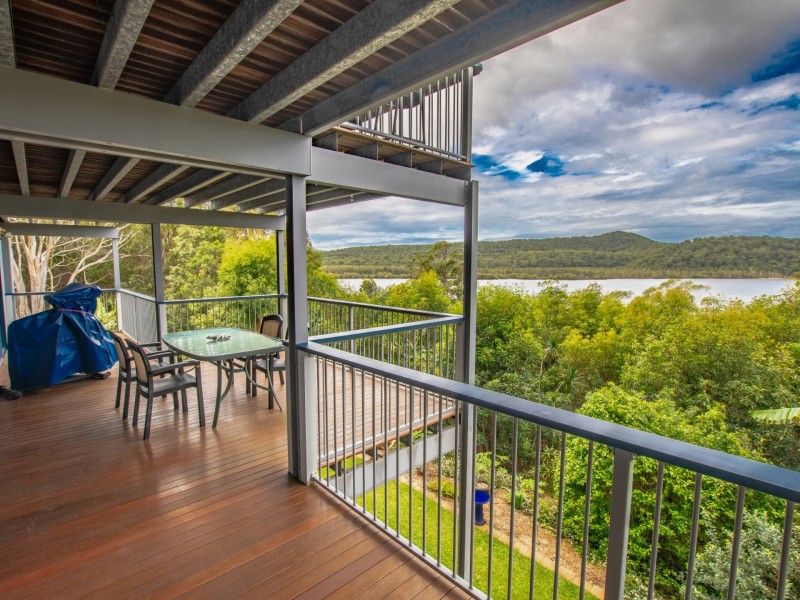 125 Wahine Drive, Russell Island QLD 4184