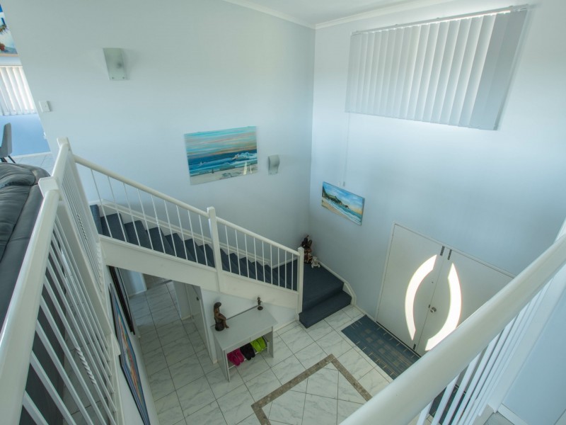 125 Wahine Drive, Russell Island QLD 4184