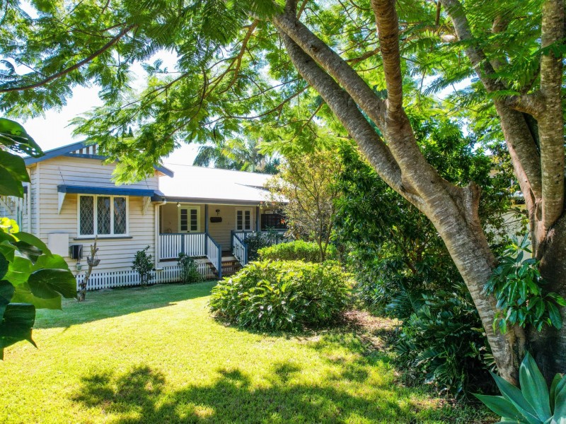 1 Willes Street, Russell Island QLD 4184