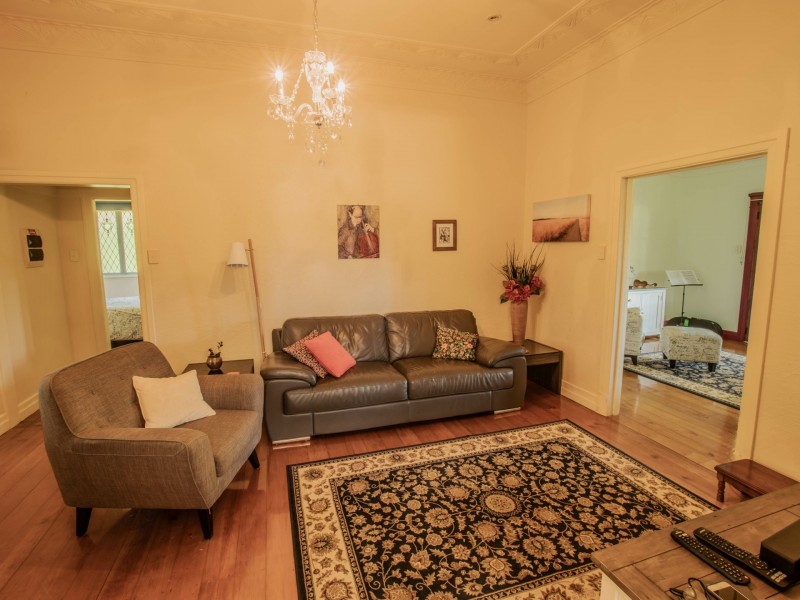 1 Willes Street, Russell Island QLD 4184