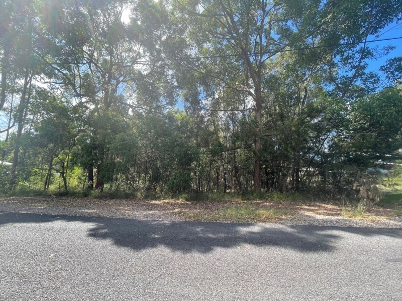 22 AKEBIA STREET, Russell Island QLD 4184