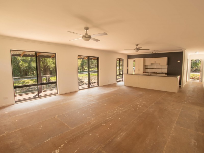 30 Rampart Drive, Russell Island QLD 4184