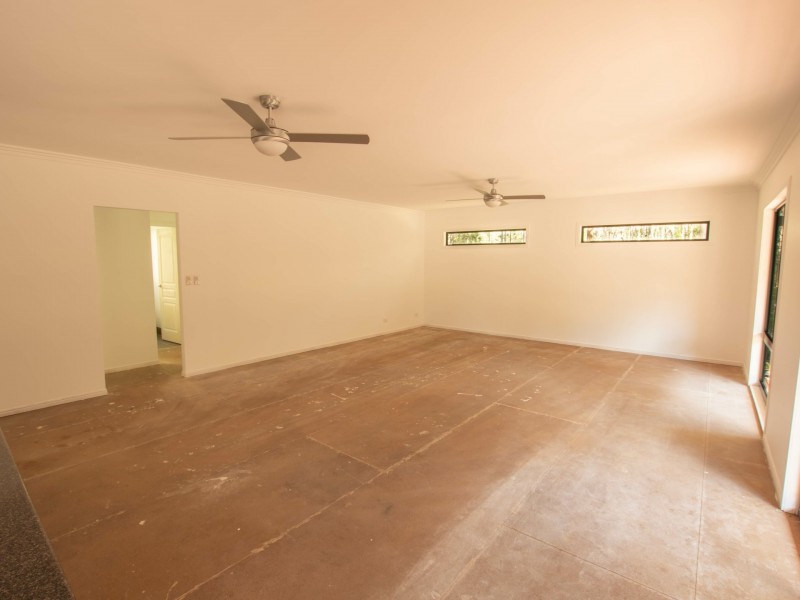 30 Rampart Drive, Russell Island QLD 4184