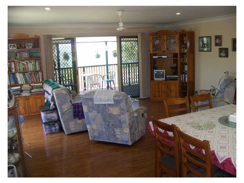 19 Orme Drive, Russell Island QLD 4184