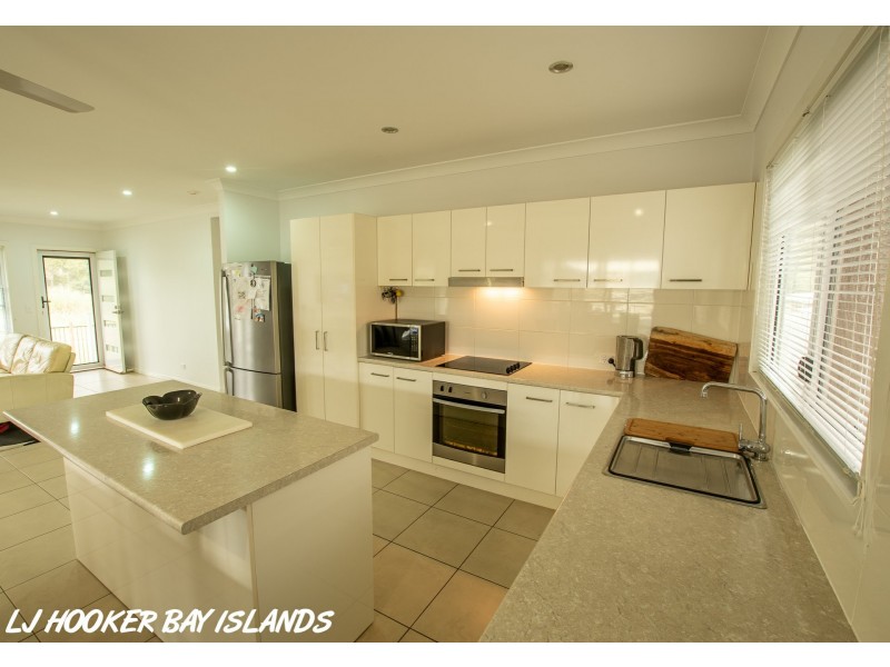 22 Wakehill Road, Russell Island QLD 4184