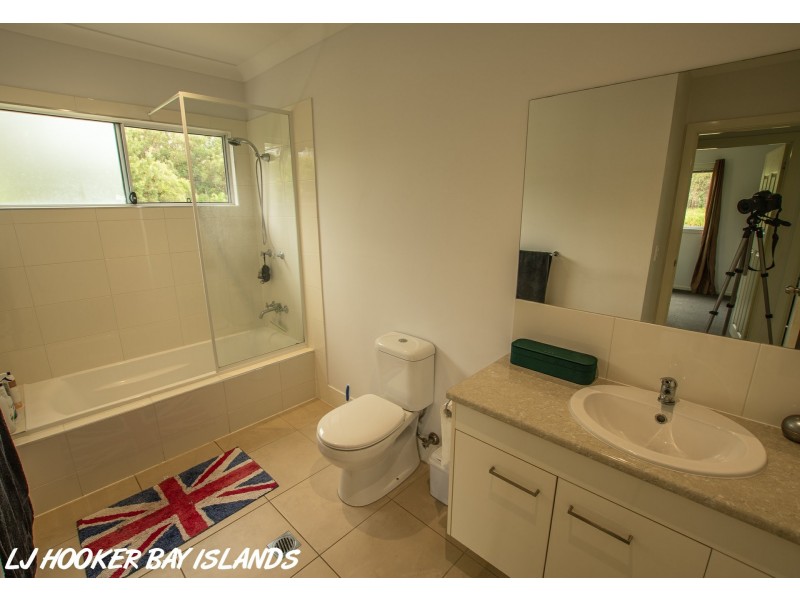 22 Wakehill Road, Russell Island QLD 4184