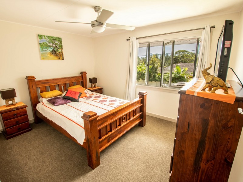 117 Palm Beach Road, Russell Island QLD 4184