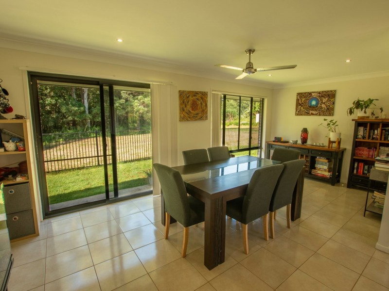 13 Web Street, Russell Island QLD 4184