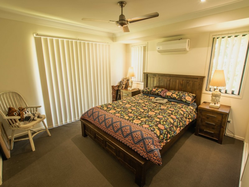 13 Web Street, Russell Island QLD 4184