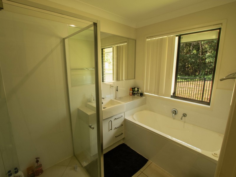 13 Web Street, Russell Island QLD 4184