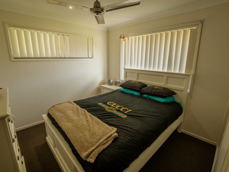 13 Web Street, Russell Island QLD 4184