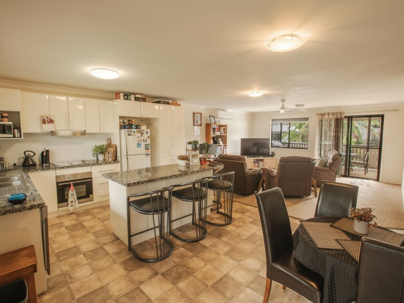 5 Taylor Street, Russell Island QLD 4184