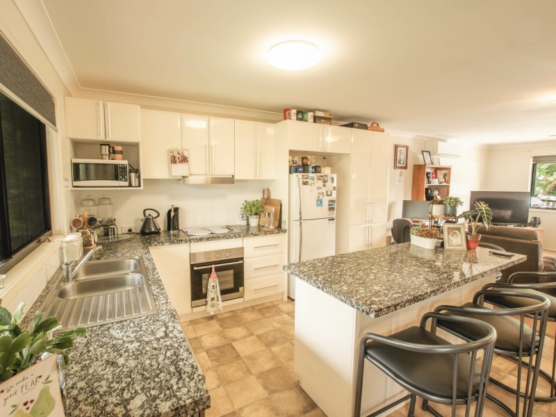 5 Taylor Street, Russell Island QLD 4184