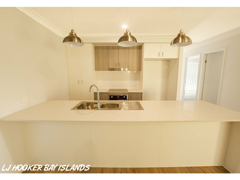 16 Banksia Street, Russell Island QLD 4184