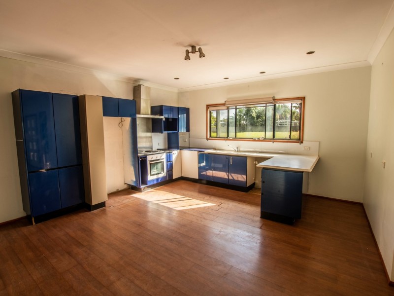 12 Harvey Street, Russell Island QLD 4184