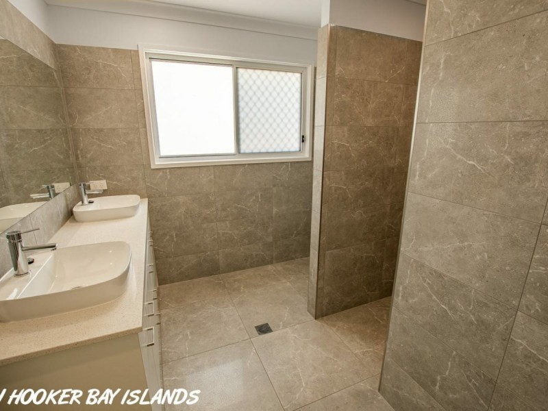 52 Laurel Street, Russell Island QLD 4184