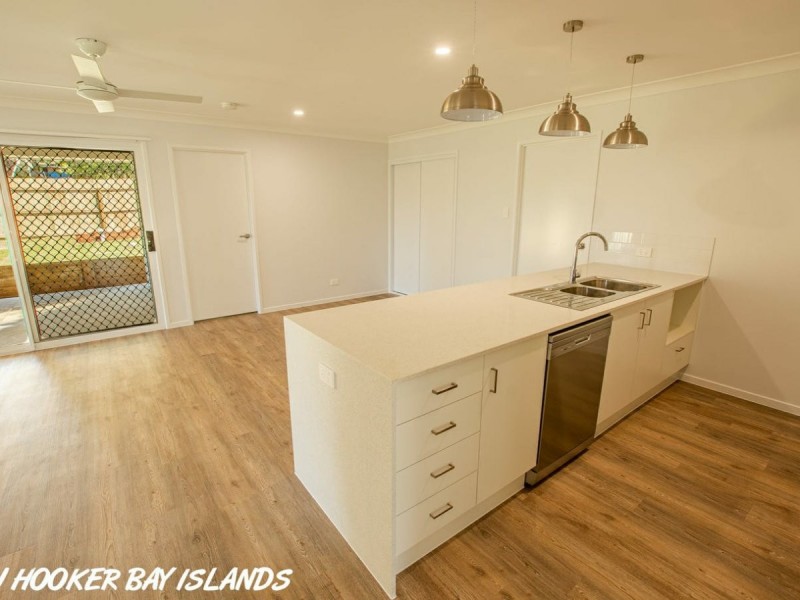 52 Laurel Street, Russell Island QLD 4184