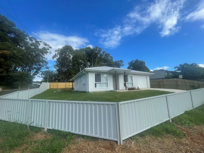 52 Laurel Street, Russell Island QLD 4184