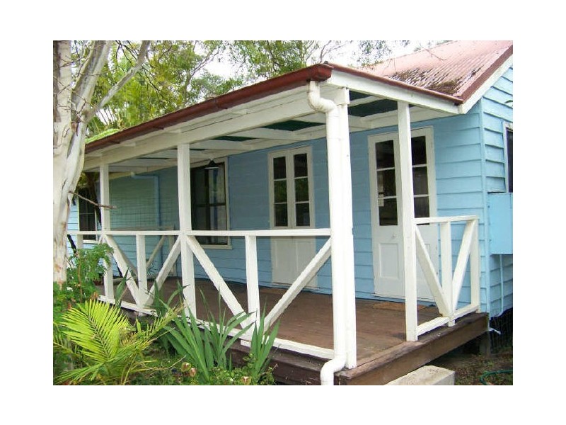 54 Lagoon Road, Russell Island QLD 4184