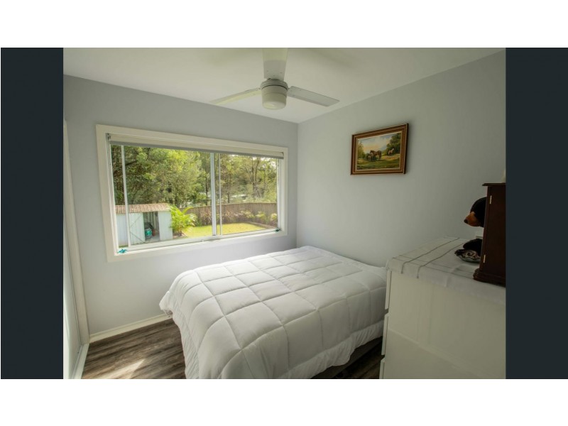 61 Kennedy Avenue, Russell Island QLD 4184