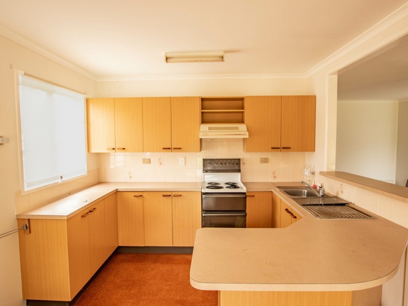 13 Anne Street, Russell Island QLD 4184