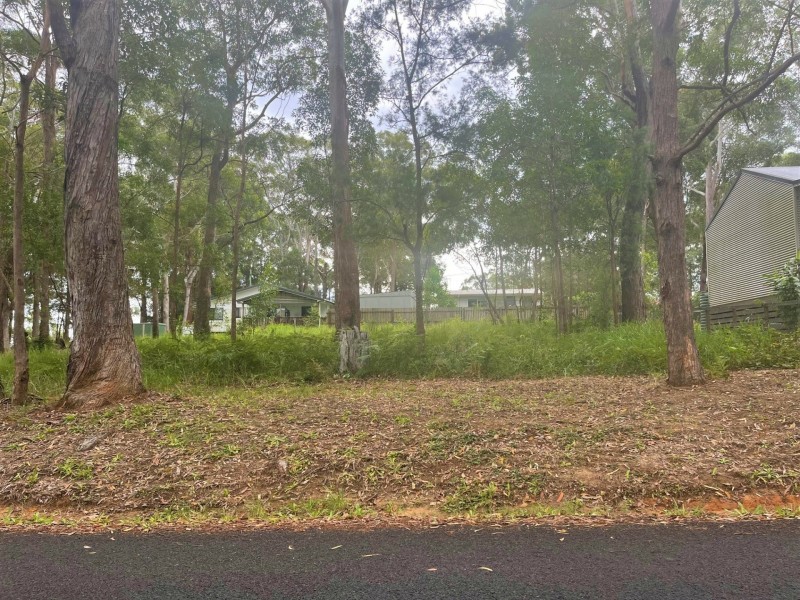 33 Ilumba Street, Russell Island QLD 4184