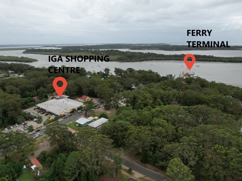 15 Borrows Street, Russell Island QLD 4184