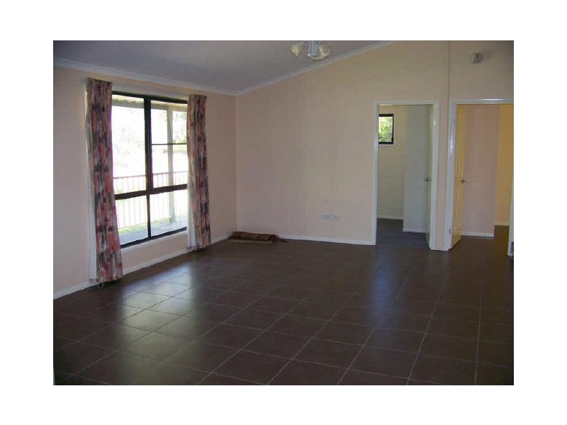 5 Canna Street, Russell Island QLD 4184