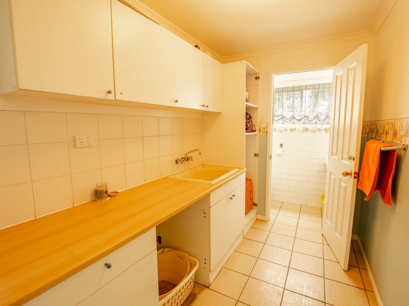 96 Crescent Drive, Russell Island QLD 4184