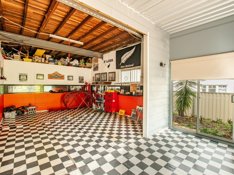 96 Crescent Drive, Russell Island QLD 4184