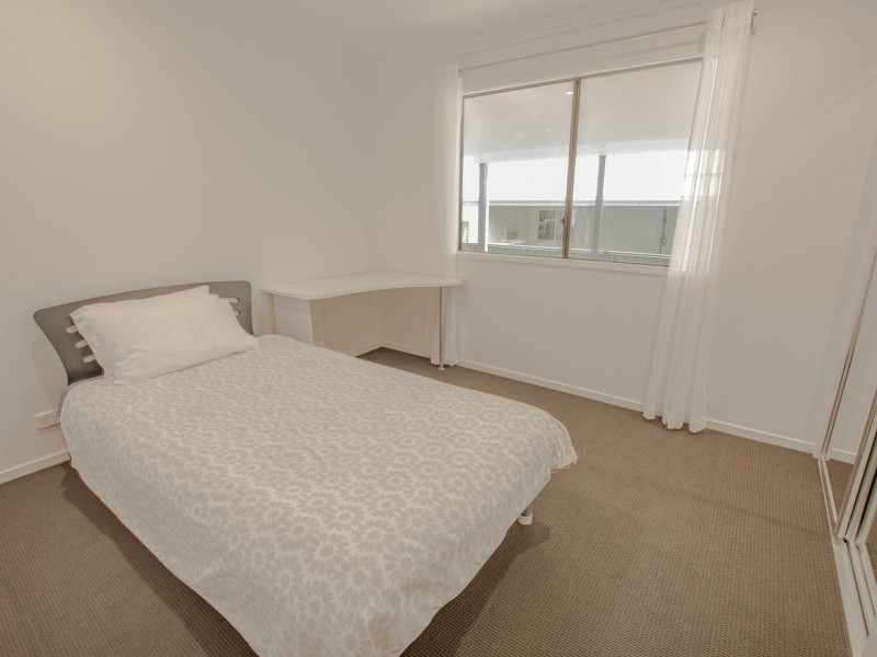 65 Bradman Street, Russell Island QLD 4184