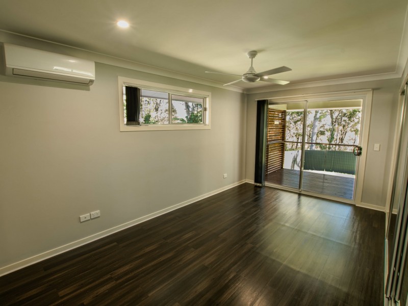 50 Tenanne Street, Russell Island QLD 4184