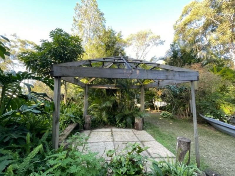 8 Catamaran Street, Russell Island QLD 4184