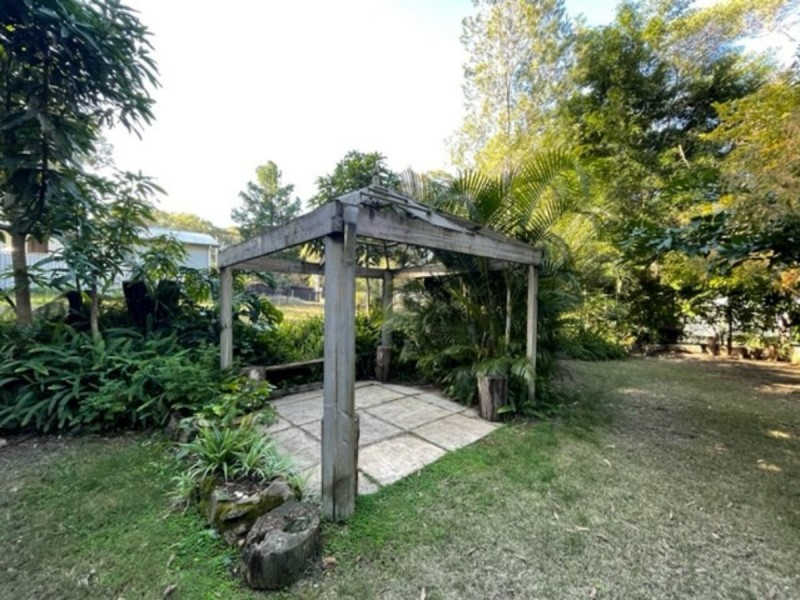 8 Catamaran Street, Russell Island QLD 4184