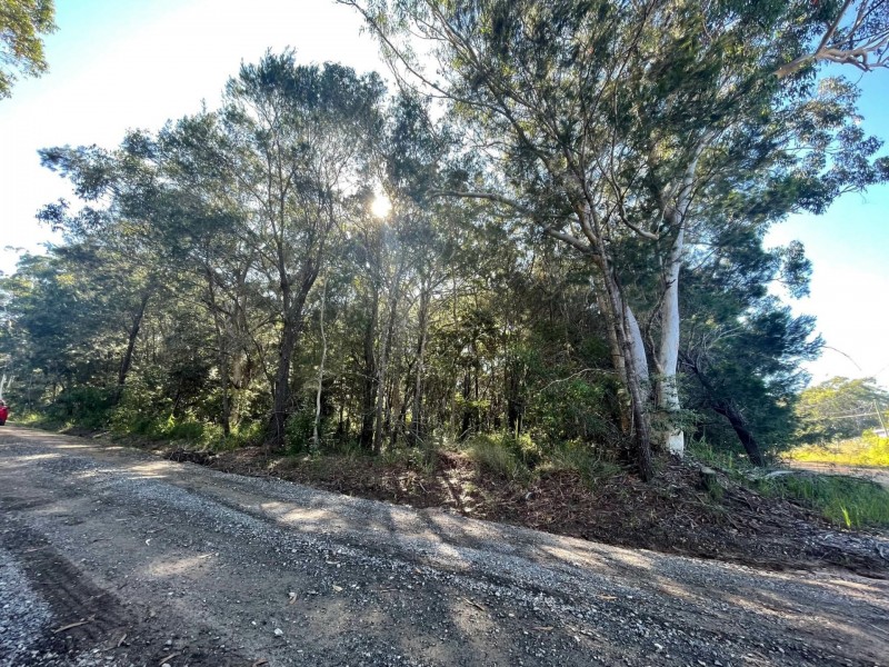 1 HUNTERS ROAD, Russell Island QLD 4184