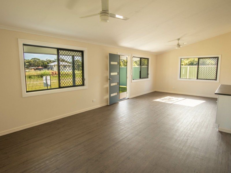 5 Tierney Tce, Russell Island QLD 4184