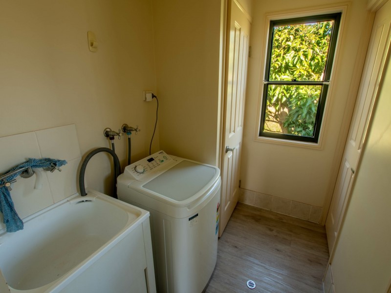 60 LAUREL STREET, Russell Island QLD 4184