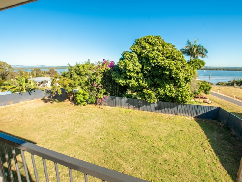 20 MARK ROAD, Russell Island QLD 4184