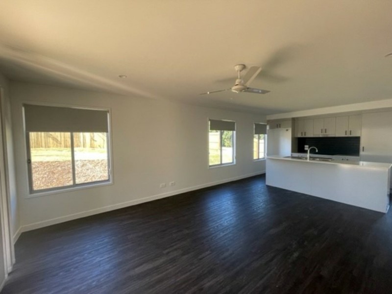 3 Anne Street, Russell Island QLD 4184